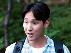 Asiatique, Gros cul, Gros seins, Sucer une bite, Éjaculation interne, Tir de sperme, Branlette thaïlandaise, De plein air