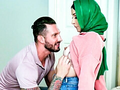 18 jahre, Arabisch, Grosser schwanz, Blasen, Hundestellung, Natürlichen titten, Jungendliche (18+), Titten