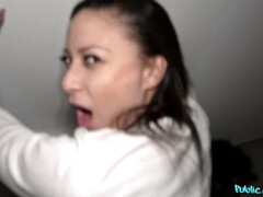 69, お尻, 茶髪の, フランス人, 手コキする, ハメ撮り, ガリガリ, オッパイの