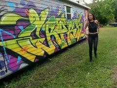 Pijpbeurt, Bruinharig, Hondjeshouding, Sperma in gezicht, Hd, Buiten, Rijden, Tatoeage