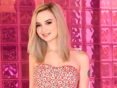 Blonde, Sucer une bite, Robe, Fétiche, Branlette thaïlandaise, Branlette thaïlandaise, Maigrichonne, Adolescente