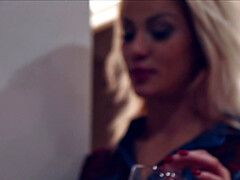 Блондинки, Пальцем, Поцелуи, Мастурбация, Милф, Киски, Бритые, Молоденькие