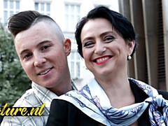 18 jaar, Pijpbeurt, Rondborstig, Tsjechisch, Hondjeshouding, Hd, Kousen, Vrouw