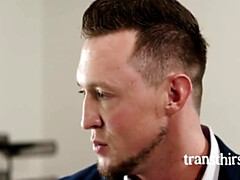 Grosse titten, Blondine, Blasen, Vollbusig, Schwanz, Hundestellung, Lecken, Transfrau