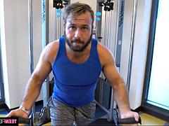 Pijpbeurt, Bruinharig, Sperma shot, Handbeurt, Rijpe lesbienne, Moeder die ik wil neuken, Tiener, Tieten likken