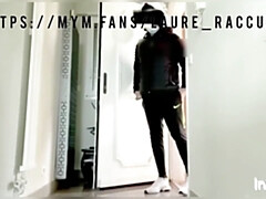 18 jahre, Leie, In den arsch, Grosser arsch, Kehlenfick, Puppe, Hd, Öffentlich