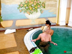 69 negenenzestig, Kont, Bruinharig, Zoenen, Natuurlijke tieten, Biljart, Tieten likken, Nat