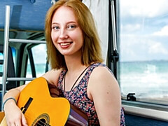 Amateur, Culo grande, Tetas grandes, Penetracion con dedos, Masturbación, Flaco, Estriptis, Adolescente