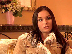 In den arsch, Braunhaarige, Klaffend, Lesbisch, Flotter dreier