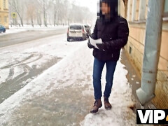 Bad, Nahaufnahme, Dildo, Russisch, Rasiert, Teen in den arsch, Eng, Titten