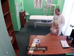 Amateur, Sucer une bite, Médecin, Léchez, Bureau, Chatte, Uniforme, Voyeur