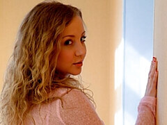 Doigter, Masturbation, Seins naturels, Maigrichonne, Solo, Adolescente, Nénés, Jouets