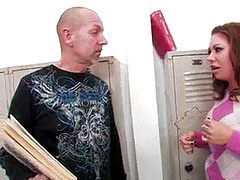 Brunette brune, Tir de sperme, Faciale