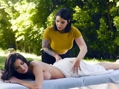 69, Gros cul, Gros seins, Lesbienne, Mère que j'aimerais baiser, De plein air, Chatte, Dénudage