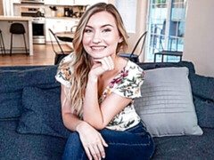 Grosse bite, Blonde, Sucer une bite, En levrette, Souple, Seins naturels, Adolescente, Nénés