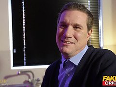 Grosse titten, Blasen, Braunhaarige, Milf, Monster, Realität, Schreiend, Stiefmutter