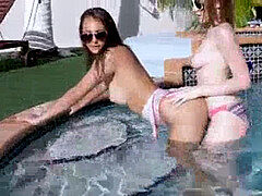 Pijpbeurt, Groep, Zoenen, Masturbatie, Geschoren, Tiener