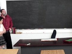 Asiatisch, Grosser arsch, Blasen, Schwanz, Rasiert, Flotter dreier