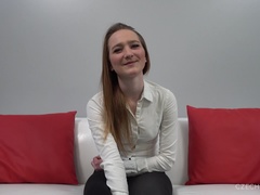 Brunette brune, Tchèque, Hard, Adolescente