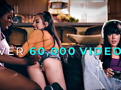 69, デカパイ, コンピレーション, レズビアン, なめる, オイル, オマンコ, 現実