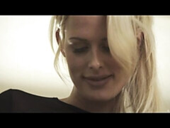 最高, お尻, デカ尻, ブロンド, バック, ストリッピング, ティーン, オッパイの