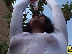 Britannique, Femme couguar, Faciale, Fétiche, Mère que j'aimerais baiser, De plein air, Chatte, Tatouage