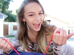 In den arsch, Blondine, Blasen, Hundestellung, Fingern, Dürr, Jungendliche (18+), Titten