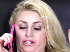 Nana, Gros cul, Blonde, Léchez, Lingerie, Massage, Naturelle, Chatte