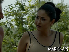 Жопа, Большой член, Грудастые, Классика, Глубокая глотка, Соски, На природе, Втроем