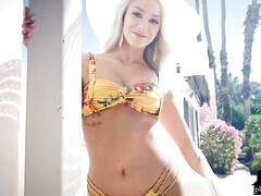 Perfect ass blonde Emma Hix shows it off