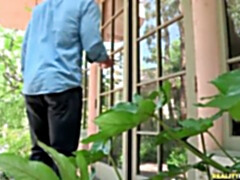 Verga grande, Corridas, Primera ves, Hd, Pequeña, Gritar, Tetas, Uniforme