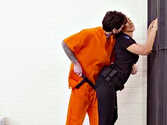 Grosse titten, Bekleidet, Milf, Erotischer film, Titten, Uniform