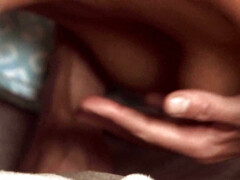 Sucer une bite, Tir de sperme, En levrette, Doigter, Hd, Fille latino, Seins naturels