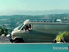 Grosser schwanz, Blasen, Kehlenfick, Hd, Lecken, Muschi, Stiefmutter, Ablutschen