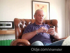 Pijpbeurt, Zoenen, Tiener