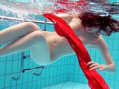18, 女, Hd, プール, ロシア人, 一人, ティーン, 締まりの良い
