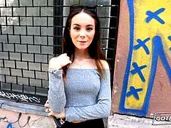 Gotfilled cumming inwards petite sweetheart Liz Ocean