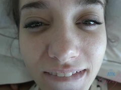 Enthousiasteling, Bruinharig, Sperma, Hd, Doordringend, Geschoren, Tieten likken, Bekijker