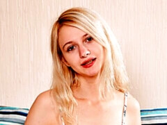 Incroyable, Blonde, Mignonne, En levrette, Doigter, Béant, Maigrichonne, Nénés