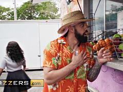 Culo grande, Tetas grandes, Mamada, Morena, Polla, Comida, Hd, Público