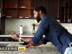 Arsch, Grosser arsch, Blondine, Betrug, Schwarz, Hardcore, Rasiert, Tätowierung