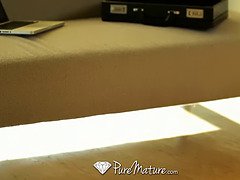 Schönheit, Blondine, Vollbusig, Geile alte tussi, Mutti, Muschi, Schreiend, Stiefmutter