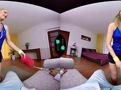 3 dimensionaal, Blond, Pijpbeurt, Realiteit, Tieten likken