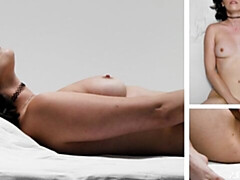 Arsch, Braunhaarige, Masturbation, Natürlichen titten, Kurzes haar, Solo, Entkleiden, Titten