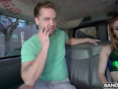 Enthousiasteling, Autobus, Sperma in mond, Sperma shot, Hondjeshouding, Hardcore, Rijden, Slikken