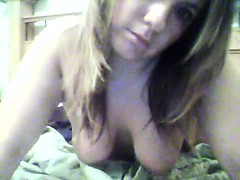 Spunky blonde masturbates on cam Saundra live on 720camscom