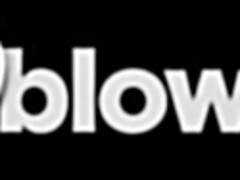 Grosser schwanz, Blasen, Freund, Betrug, Kehlenfick, Natürlichen titten, Pov, Ablutschen