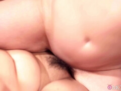 Grote mammen, Tsjechisch, Hakken, Likken, Moeder die ik wil neuken, Moeder, Billekoek, Tatoeage