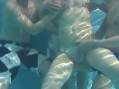 Aziatisch, Pijpbeurt, Sperma in mond, Groep, Hd, Japaans, Rijpe lesbienne, Nat