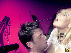 In den arsch, Geile alte tussi, Milf